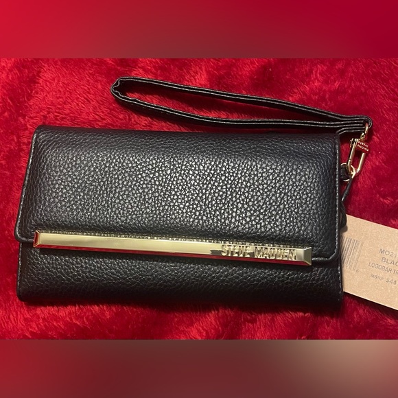 Steve Madden Bags Nwt Steve Madden Wallet Black With Gold Detail